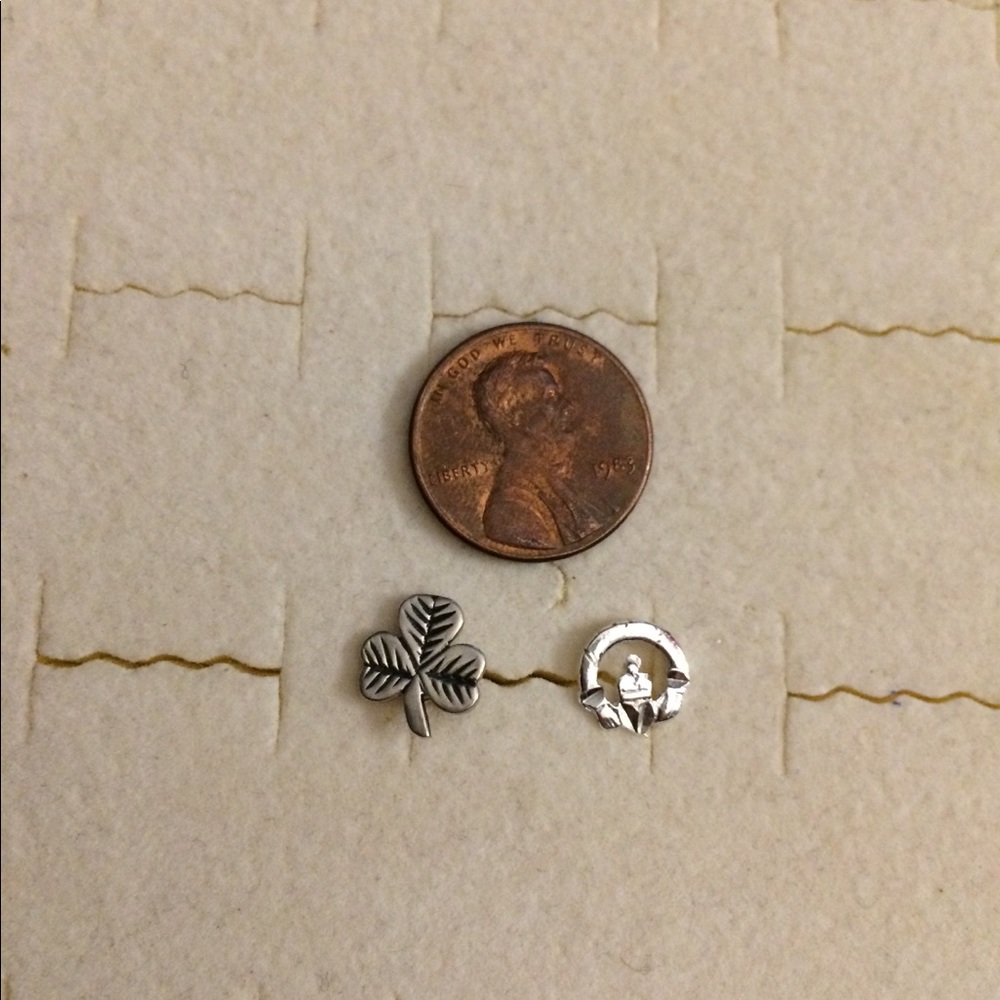 🍀 Sterling Silver Irish Earring Set - Picture 3 of 3